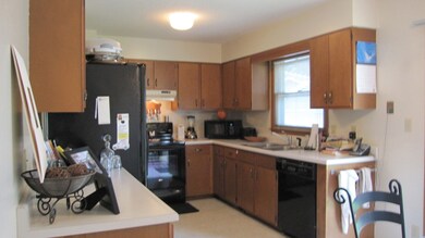 1600 E 4th Ave, Mitchell, SD 57301 - photo 4