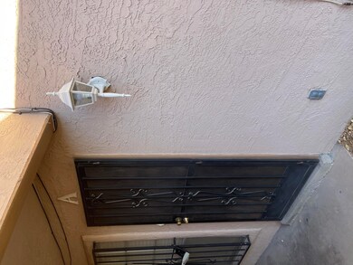 10701 Forest Ridge Ln unit a, El Paso, TX 79935 - photo 2