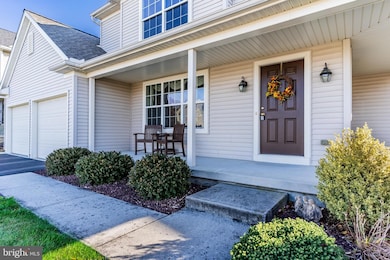 657 Hamaker Rd, Manheim, PA 17545 - photo 3