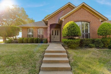 709 Berkley Dr, Cleburne, TX 76033 - photo 4