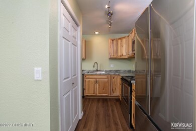 8601 Molanary-7