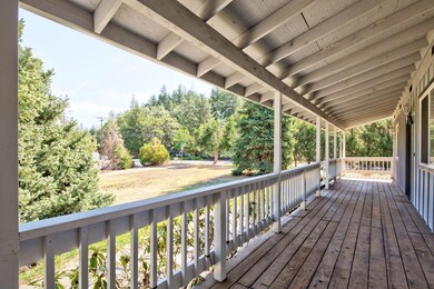 1404 Russell Rd, Merlin, OR 97532 - photo 4