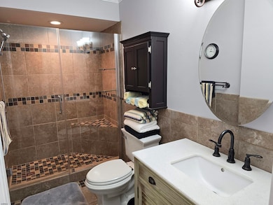 Great shower space