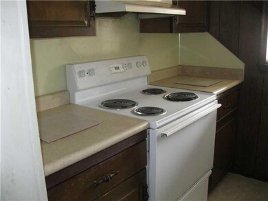 327 S 7th St, Rogers, AR 72756 - photo 4