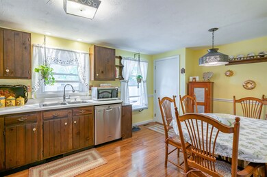 30 Damon Ave, Nashua, NH 03064 - photo 6