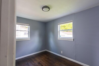 1484 E 24th Ave-03