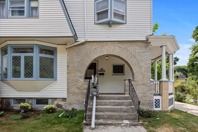 130 Dickerman Rd, Newton Highlands, MA 02461 - photo 3