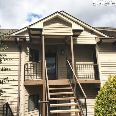 289 Evergreen Dr unit 7, Blowing Rock, NC 28605 - photo 2
