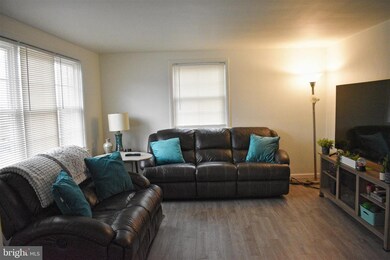 3543 Arlington St, Reading, PA 19605 - photo 6