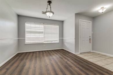 10926 Malden Dr, Houston, TX 77075 - photo 2