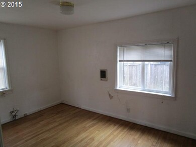 955 Chambers St, Eugene, OR 97402 - photo 7