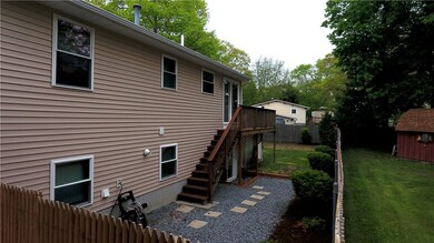 933 Middlebridge Rd, Wakefield, RI 02879 - photo 5