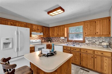 1218 E Mine St, Asheboro, NC 27205 - photo 7