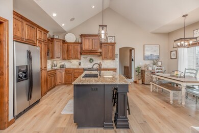 4736 N Emerald Ct, Maize, KS 67101 - photo 7