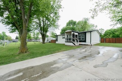 2322 S 59th West Ave, Tulsa, OK 74107 - photo 3