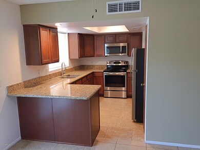 102 E 14th St, Mesa, AZ 85201 - photo 3