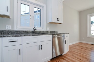 76 Pouts Ln, Uxbridge, MA 01569 - photo 5