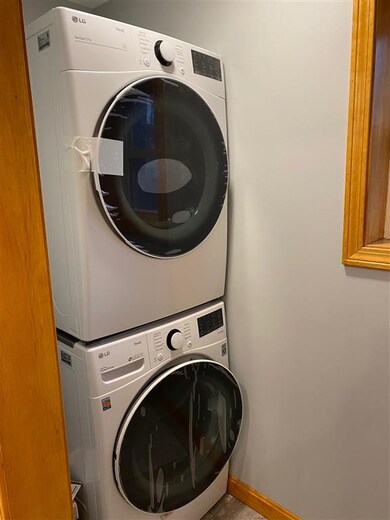 11 East Ln, Sandown, NH 03873 - photo 7