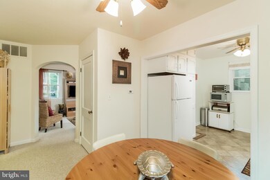 12200 Myrtle Ave, Beltsville, MD 20705 - photo 4