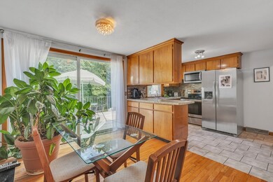 114 Fletcher Cir, Chicopee, MA 01020 - photo 7