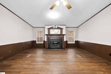 305 River Rd, Marietta, SC 29661 - photo 5