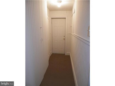 370 E Penn St unit 2, Norristown, PA 19401 - photo 5