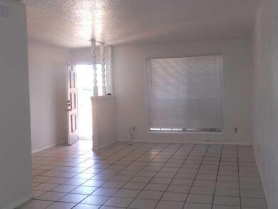 10514 Ashwood Dr unit D, El Paso, TX 79935 - photo 3