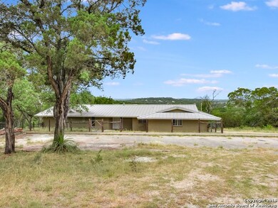 9126 Cap Mountain Dr, San Antonio, TX 78255 - photo 2