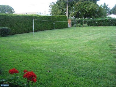 1412 Sandwood Rd, Conshohocken, PA 19428 - photo 6