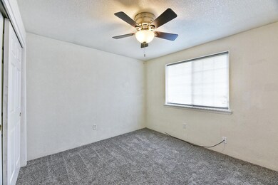 1420 Vista Dr, Central Point, OR 97502 - photo 7