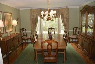 22 Tubwreck Dr, Medfield, MA 02052 - photo 2