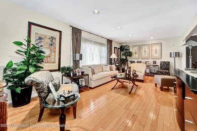 5 Everett Ct, Marlboro, NJ 07746 - photo 4