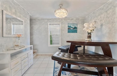 24 Botsford Ave, Milford, CT 06460 - photo 5