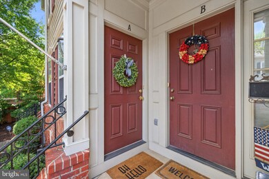 1602 Hunting Creek Dr unit A, Alexandria, VA 22314 - photo 6