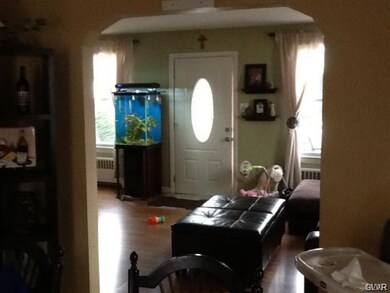 1202 E Livingston St, Allentown, PA 18109 - photo 6