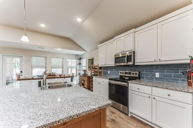 973 Sam St, Springtown, TX 76082 - photo 4