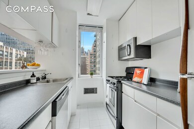 The Vanderbilt Condominium unit 11G, New York, NY 10016 - photo 4