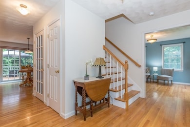 18 Raymond Rd, Burlington, MA 01803 - photo 5