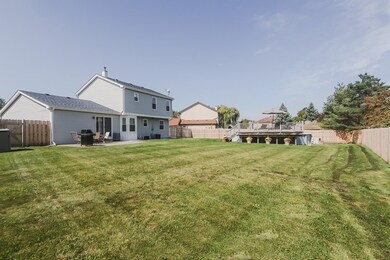 851 Providence Dr, Algonquin, IL 60102 - photo 5