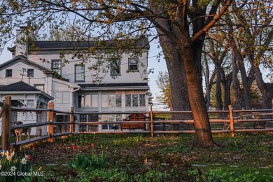 839 Amsterdam Rd, Schenectady, NY 12302 - photo 4