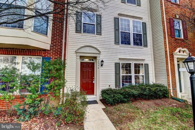 2546 Banshire Dr, Herndon, VA 20171 - photo 2