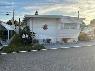 4125 Park St N unit Lot 722, Saint Petersburg, FL 33709 - photo 2