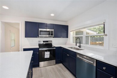 4759 Dodson Rd, Union City, GA 30291 - photo 4