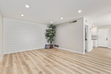 5625 S CLAMBAKE BAY Court, C