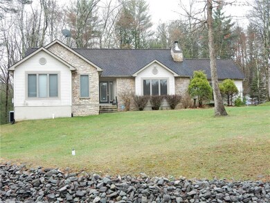 107 Osprey Ct, East Stroudsburg, PA 18301 - photo 2