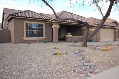 FRONT VIEW OF PROPERTY