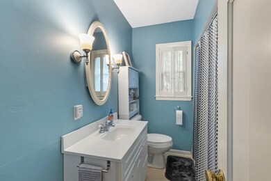 792 Myrtle Ave, Holland-15