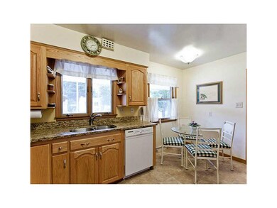 Eat-in Kitchen.