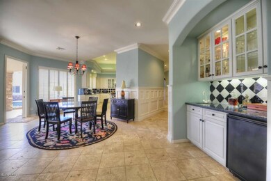 Breakfast-Wet Bar