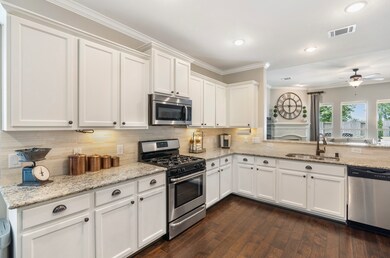 27903 Twin Knolls Ln, Fulshear, TX 77441 - photo 6